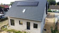 Neubau EFH mit 5-Zimmer und 563 m2 Grundstück - KFW 40 QNG // Carport und Gäste WC // Oldenburg - dji_fly_20240903_094246_659_1725349470381_photo_op